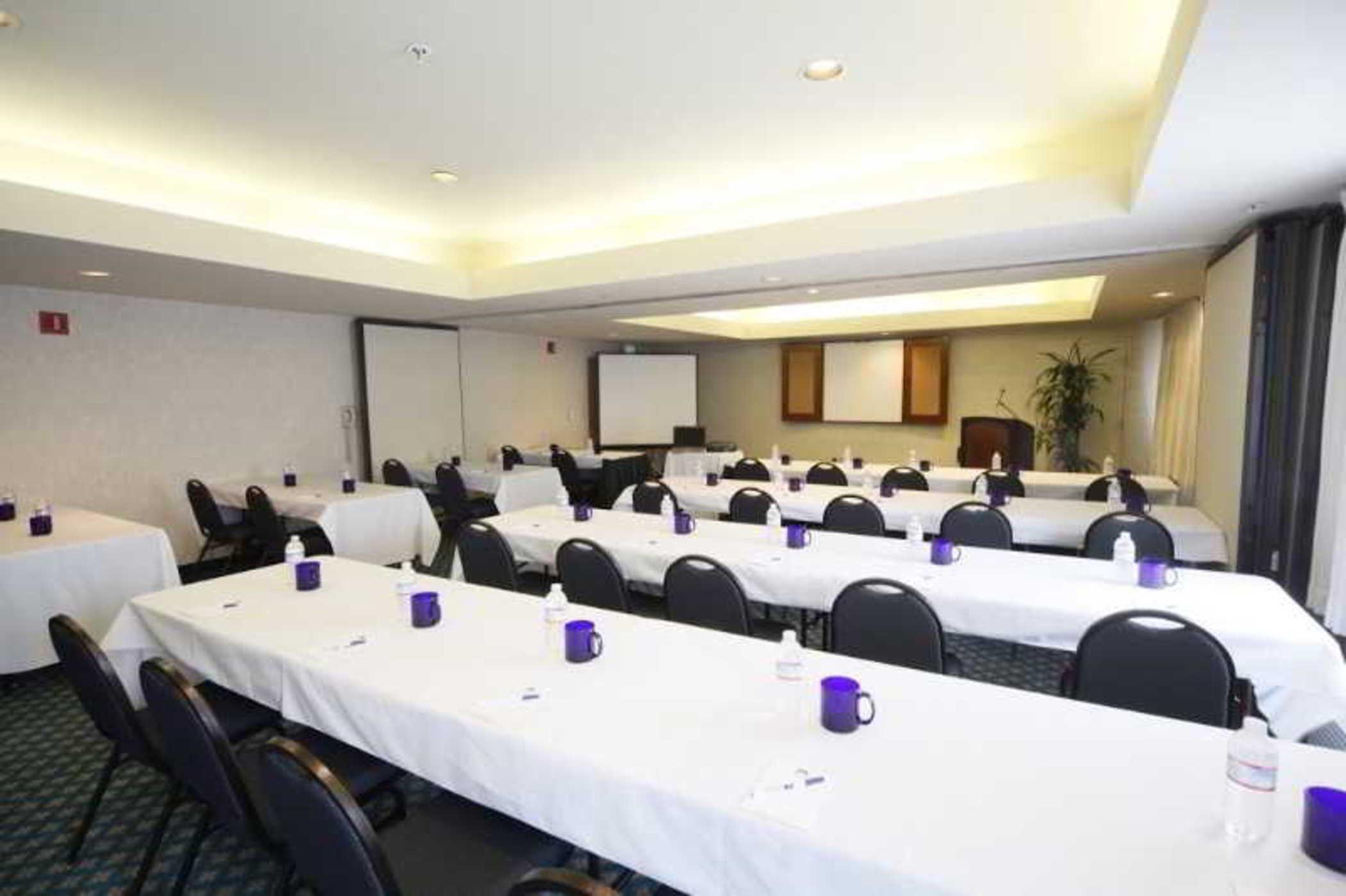 Executive Inn & Suites אוקלנד מראה חיצוני תמונה