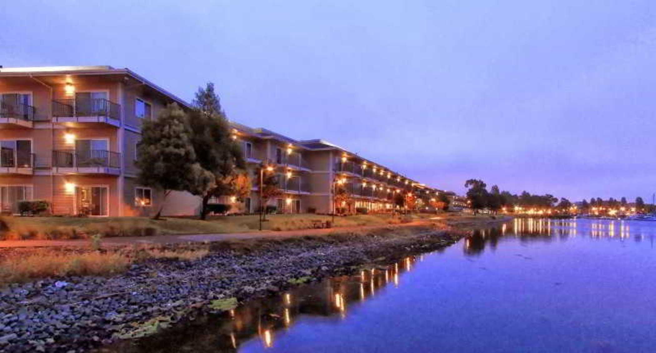 Executive Inn & Suites אוקלנד מראה חיצוני תמונה